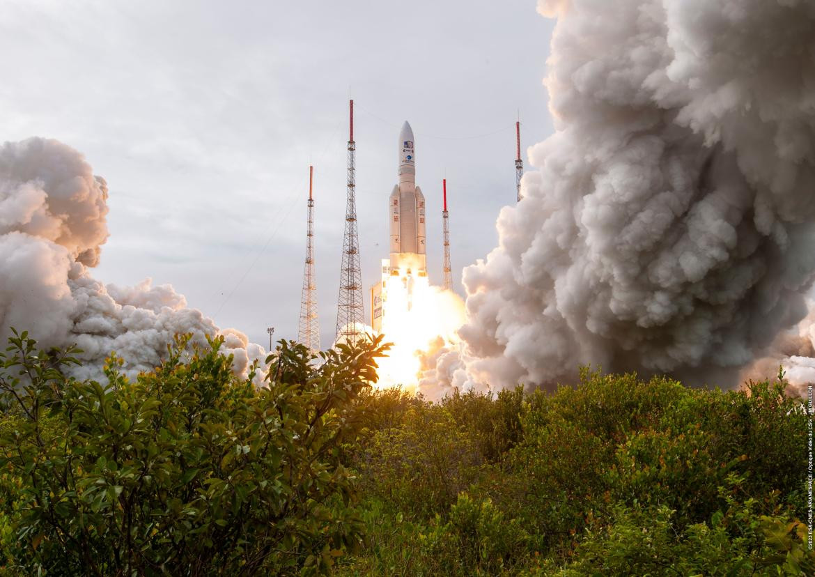 Así despegaba el Ariane 5. Foto: Twitter @arianespaceceo