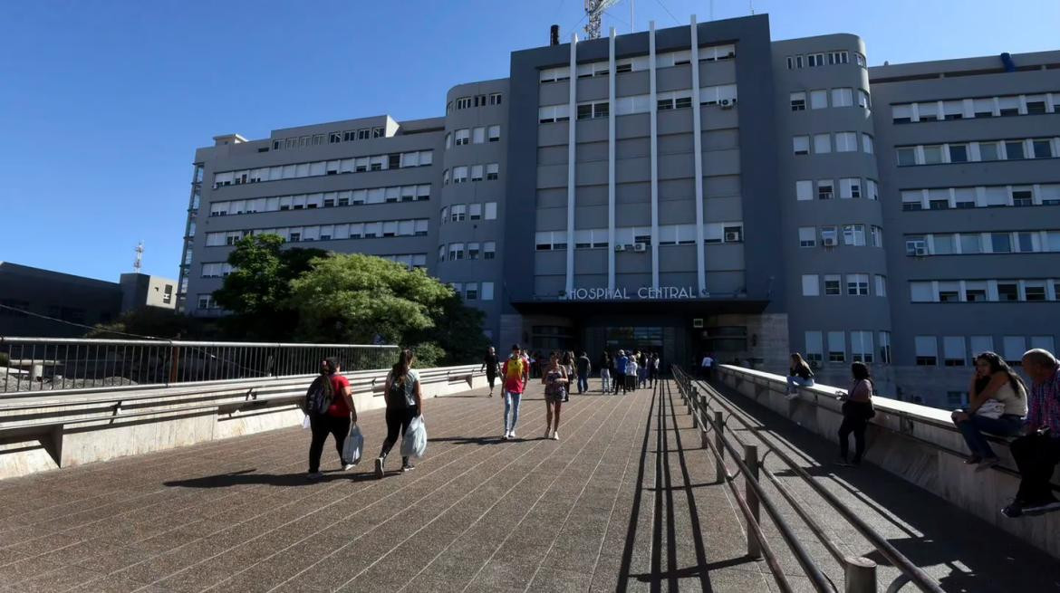 Hospital Central de Mendoza. Foto: Télam