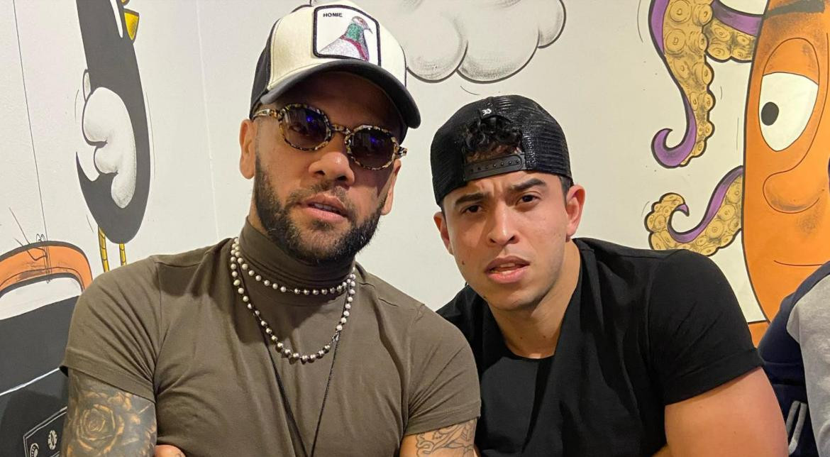 Dani Alves y su amigo Bruno Brasil. Foto: Instagram @brunobrasilofic