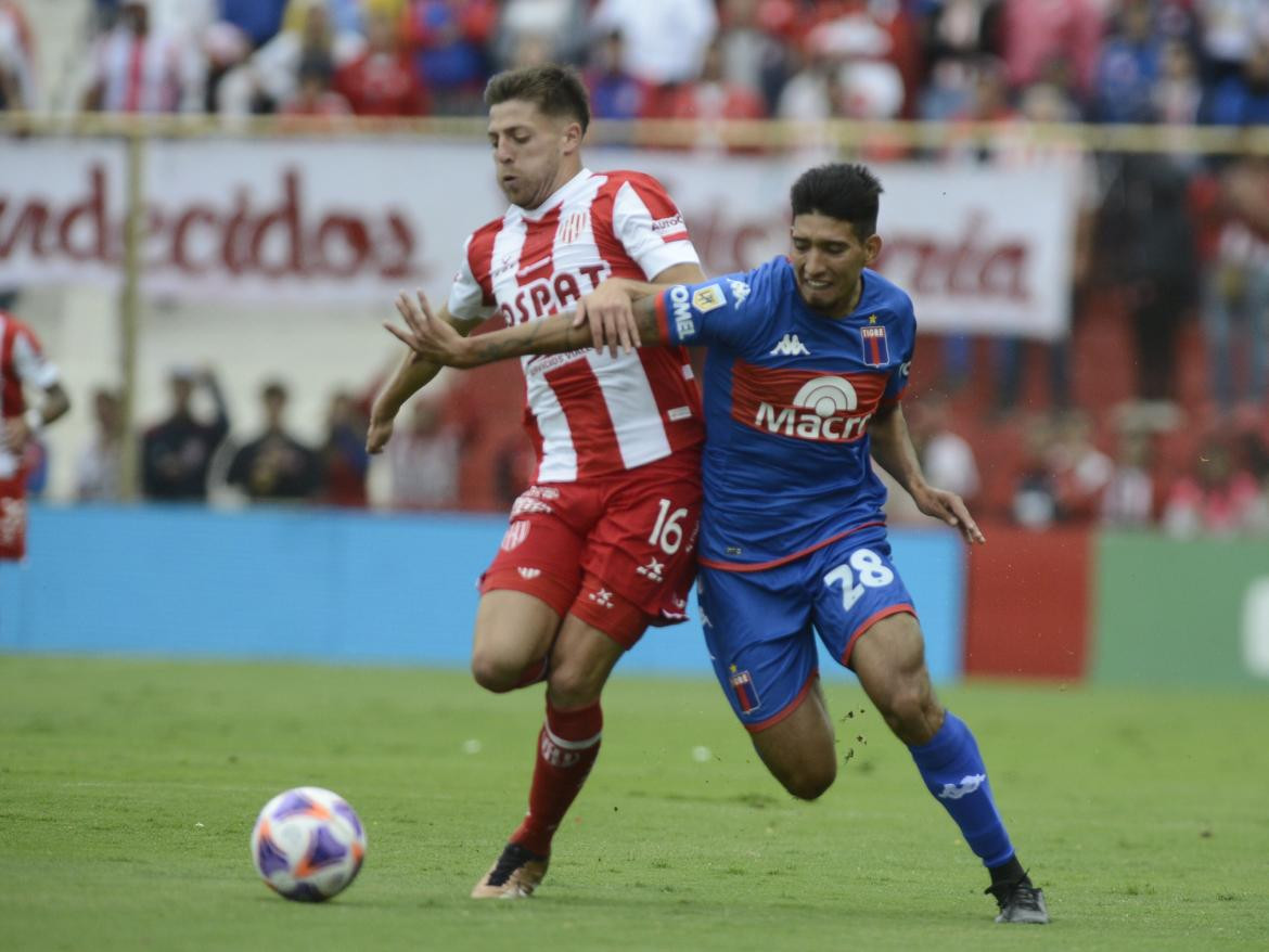 Unión de Santa Fe vs. Tigre. Foto: Télam.