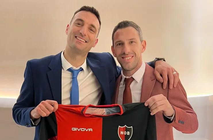 Scaloni y Maxi Rodriguez.