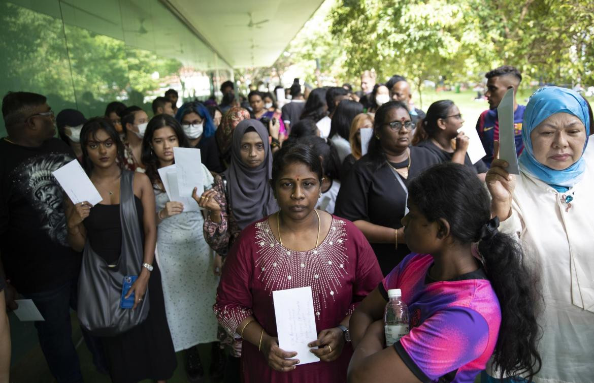 Manifestantes piden clemencia antes de la ejecución del hombre en Singapur. Foto: EFE.