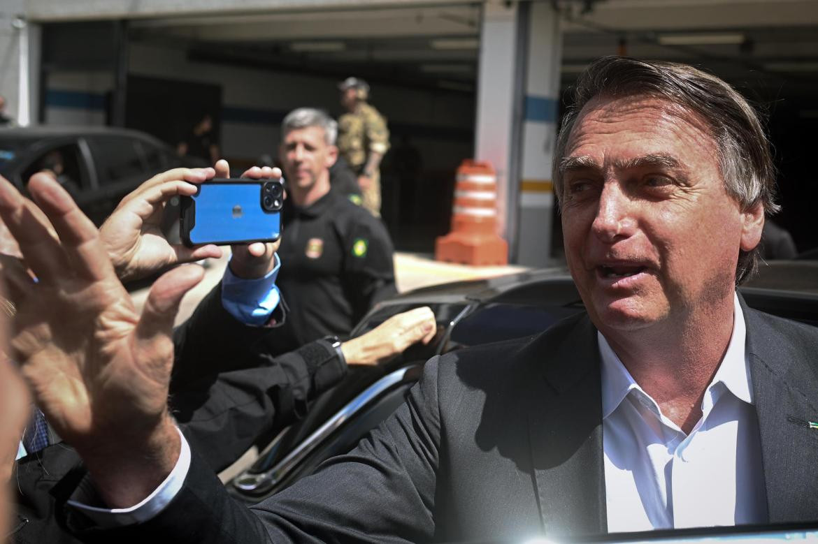 Bolsonaro se presentó a declarar. Foto: EFE.