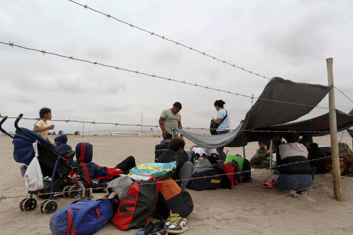 Crisis migratoria en la frontera entre Perú y Chile. Foto: Reuters.