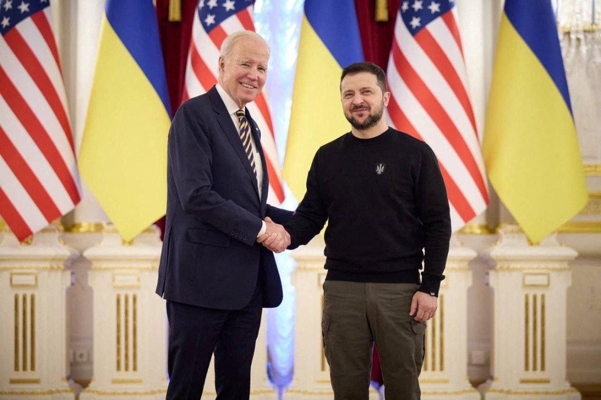 Joe Biden y Volodimir Zelenski. Foto: Reuters