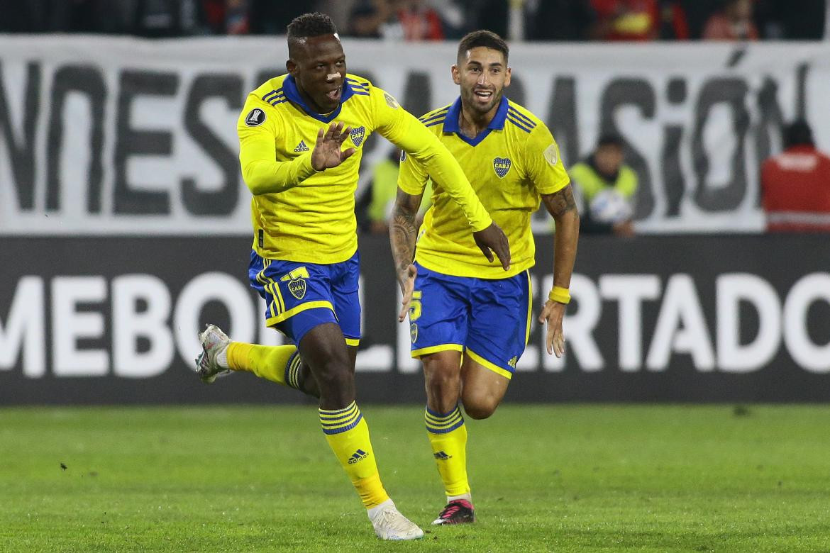 Festejo de Boca ante Colo Colo por la Copa Libertadores. Foto: EFE.