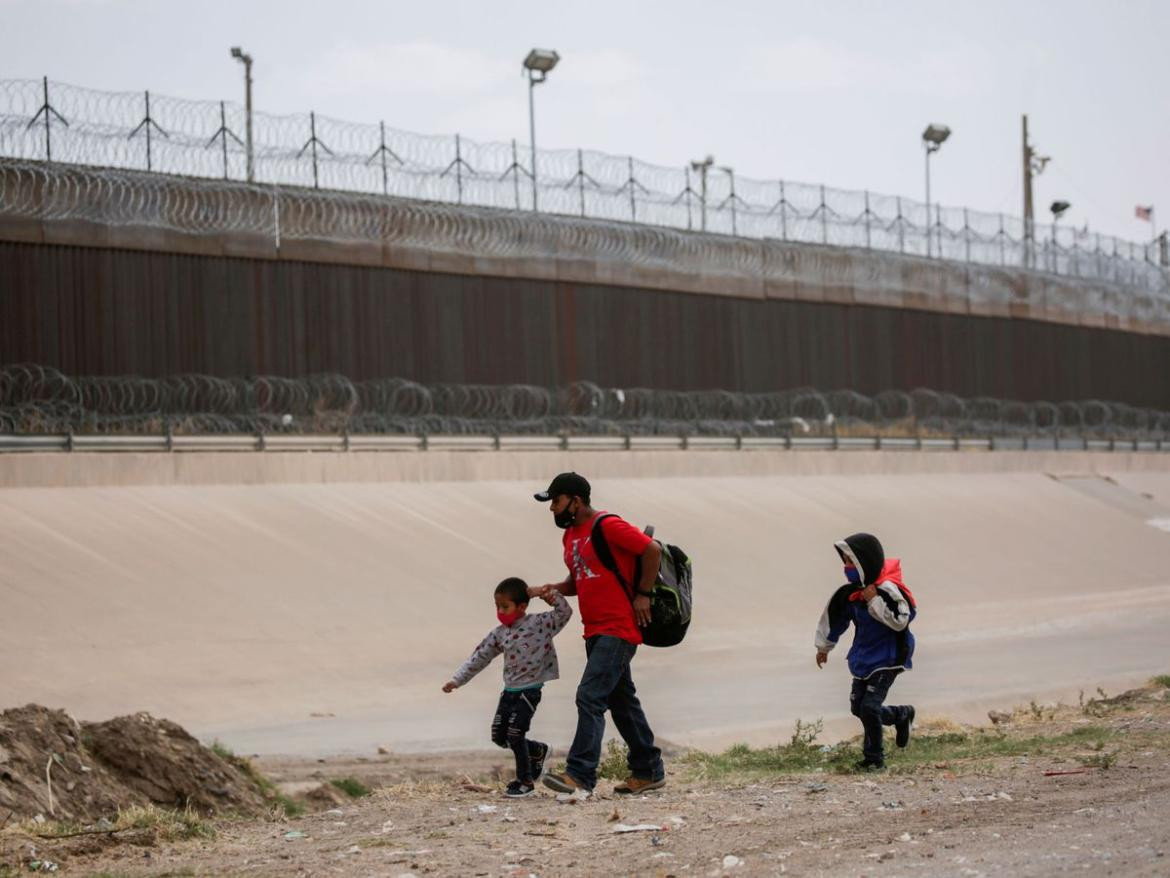 Frontera entre México y Estados Unidos, crisis migratoria. Foto: Reuters