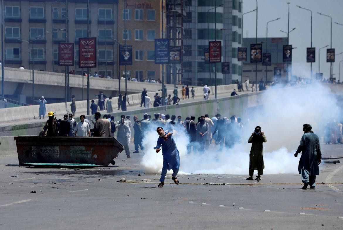 Violencia en Pakistán, Reuters