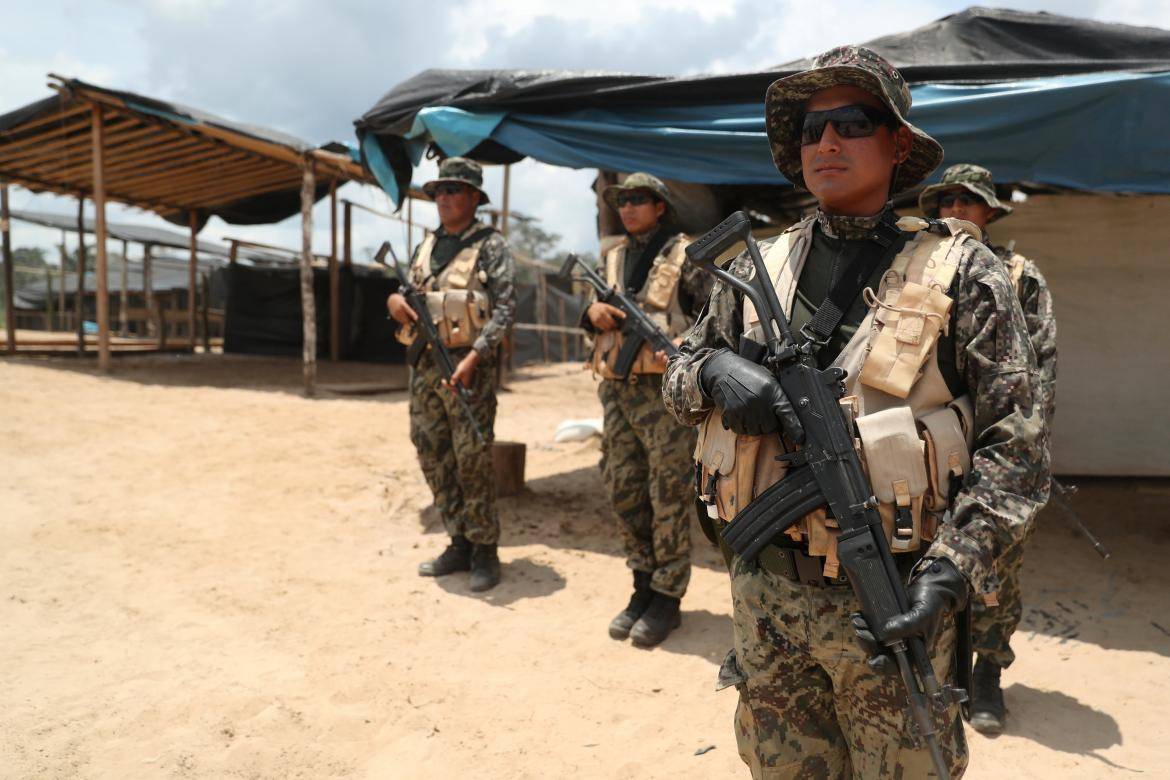 Fuerzas militares peruanas. Foto: Reuters