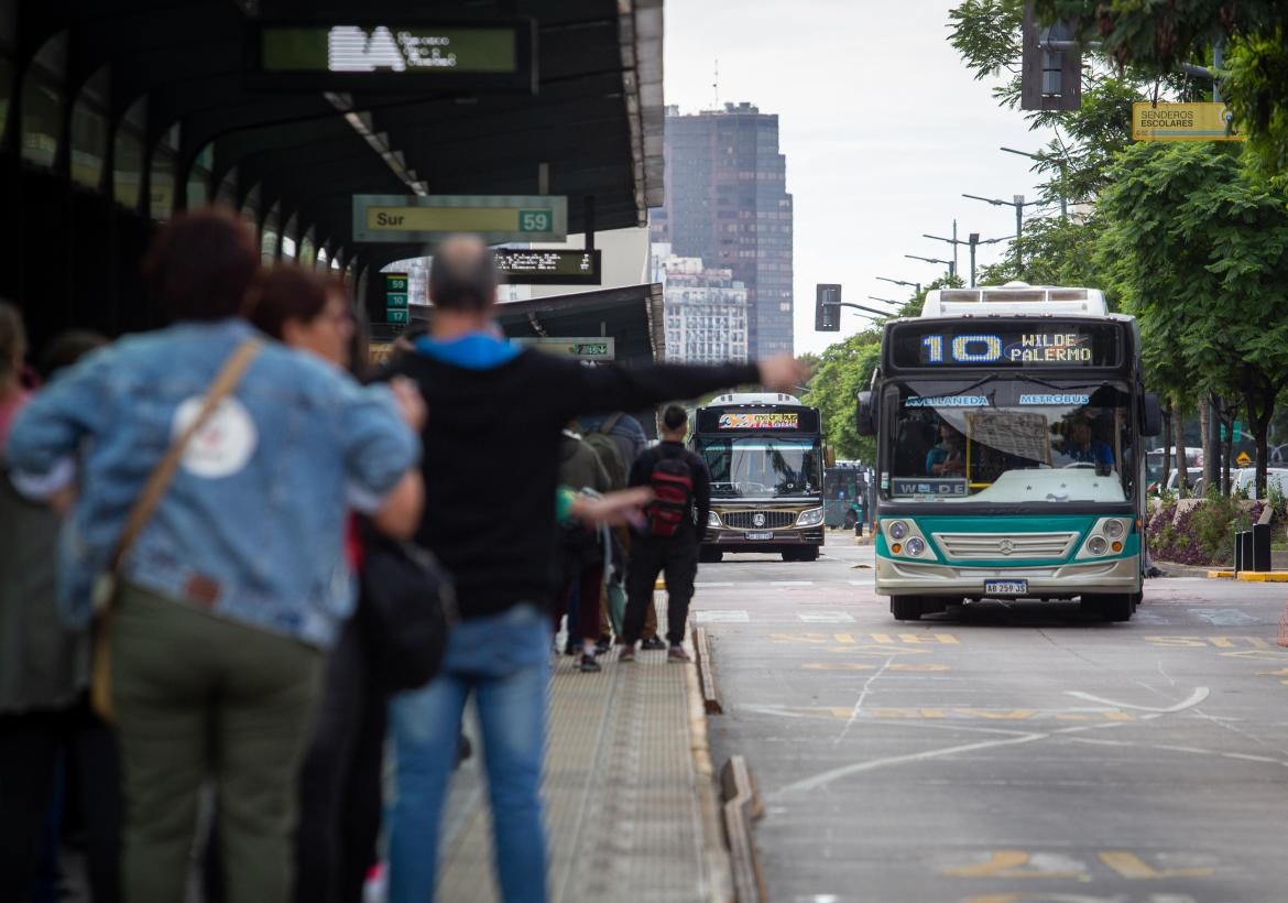 Colectivos, transporte público. Foto: NA.