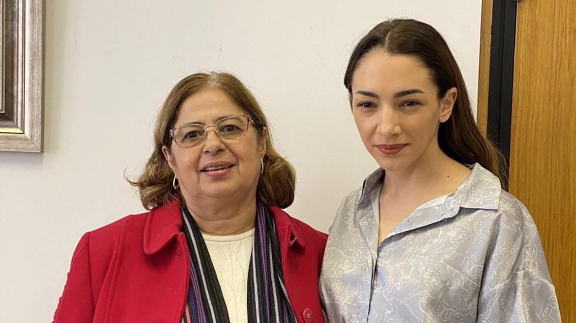 Thelma Fardin se reunió con Cida Gonçalves. Foto: Télam.