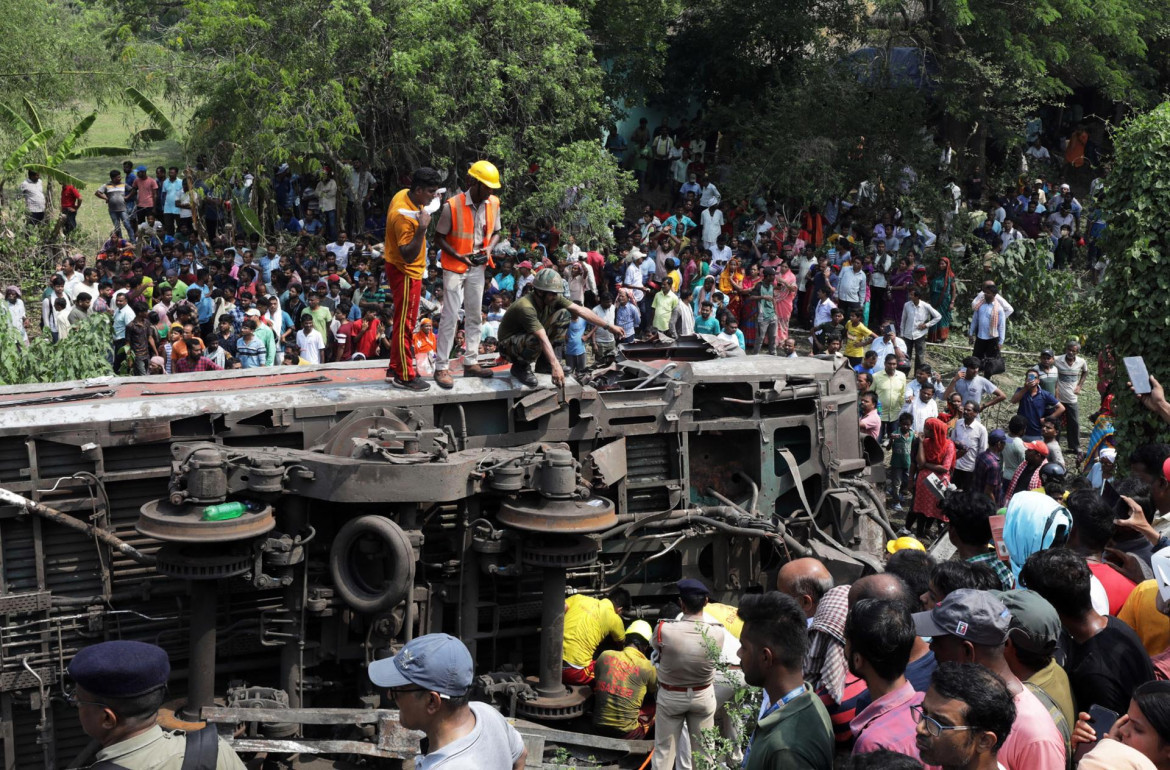 Choque de trenes en Balasore, India