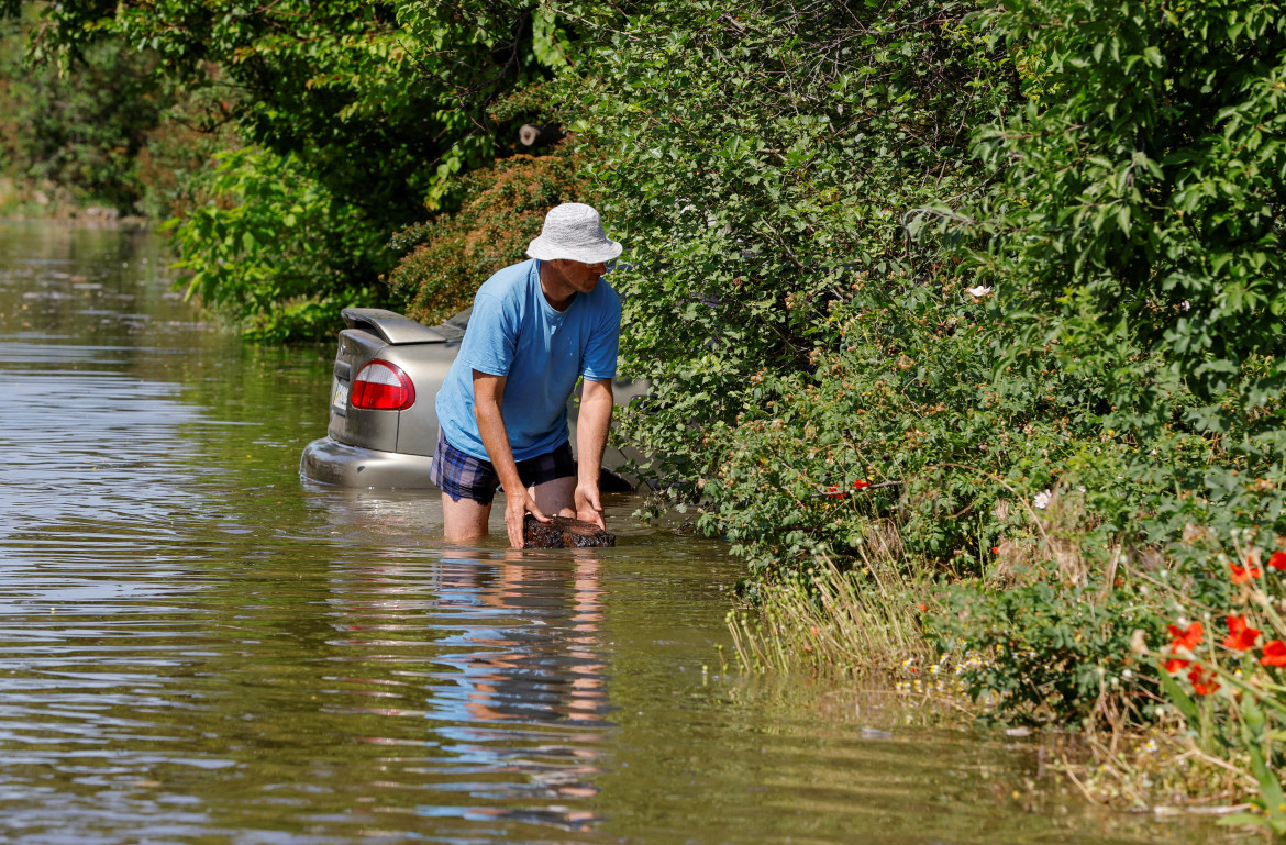 Consecuencias de las inundaciones en la región de Jersón, Ucrania. Foto: Reuters.