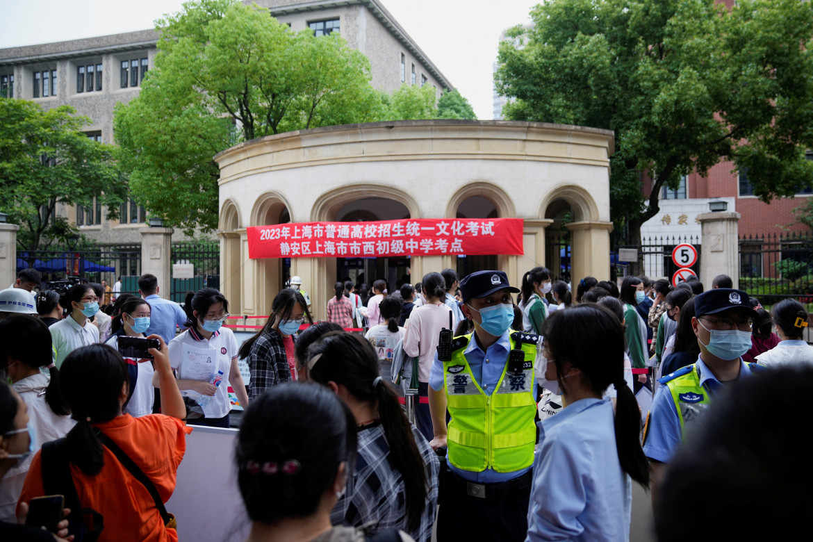 Un millonario intentó aprobar el Gaokao pero falló en su intento número 27. Foto: Reuters.