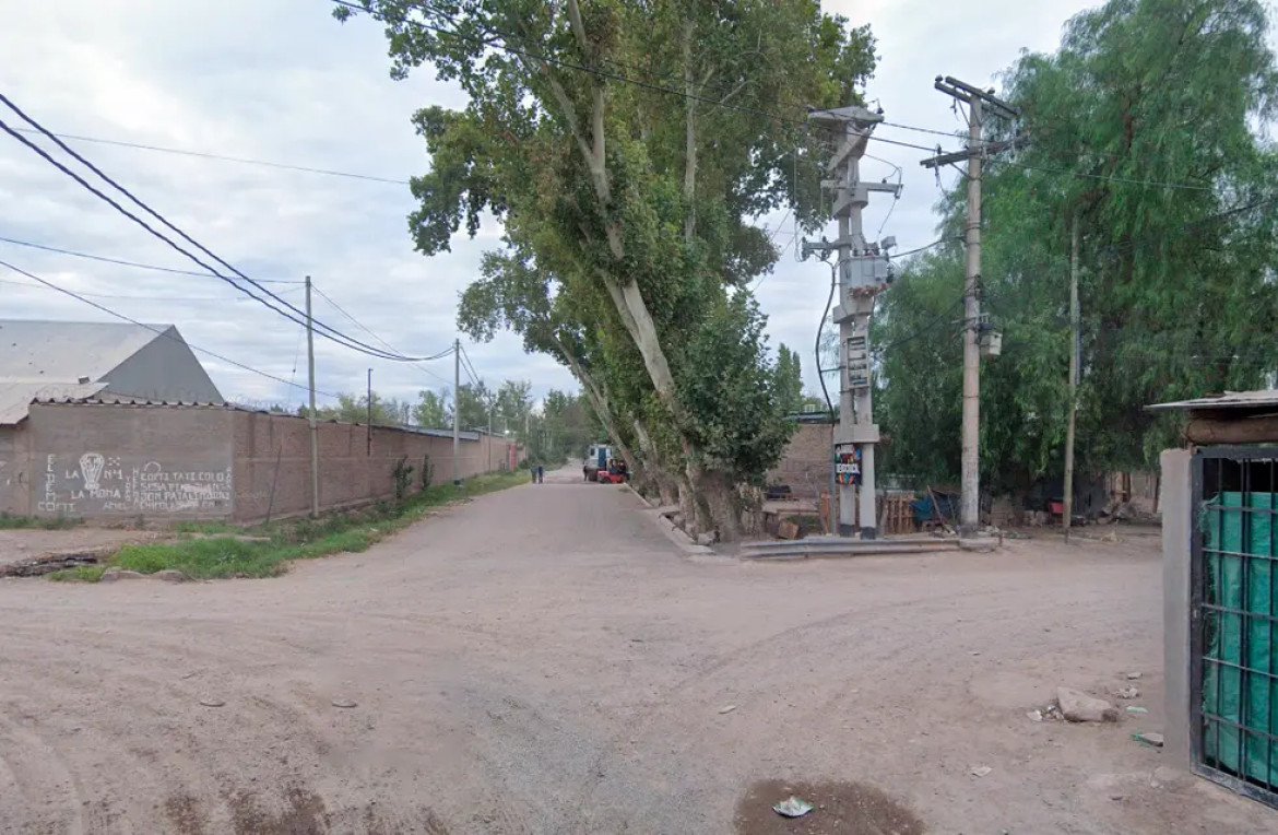 El lugar en Mendoza donde falleció el joven electrocutado. Foto: Los Andes