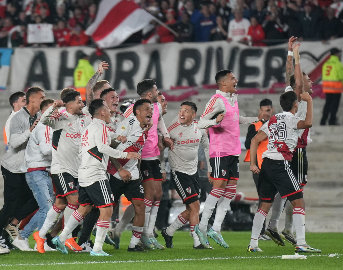 Festejo jugadores de River. Foto: NA