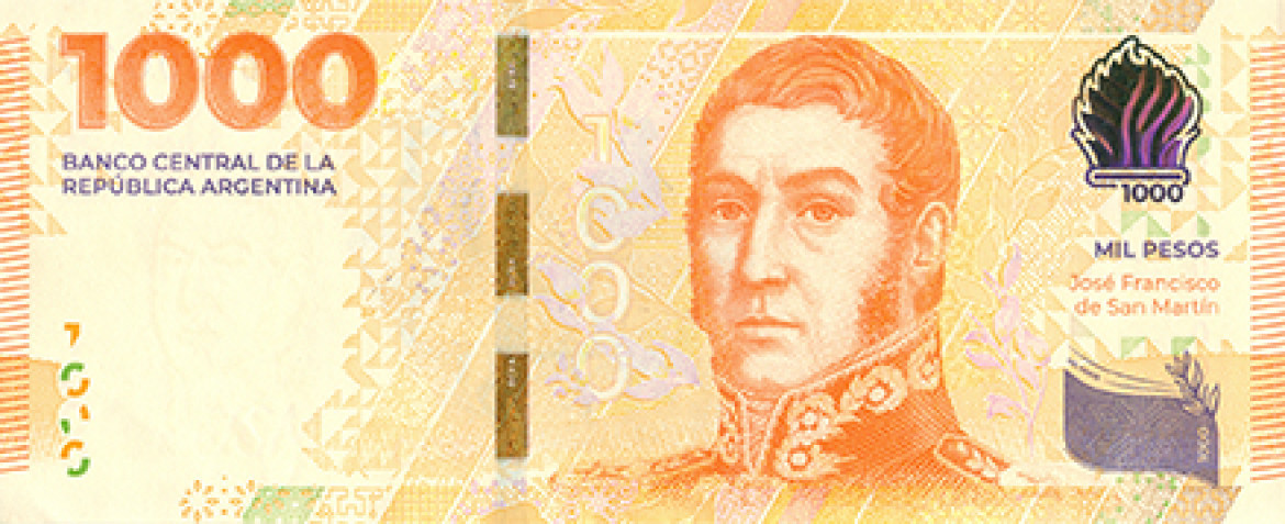 Nuevo billete de mil pesos con la imagen de José de San Martín. Foto: Telam.