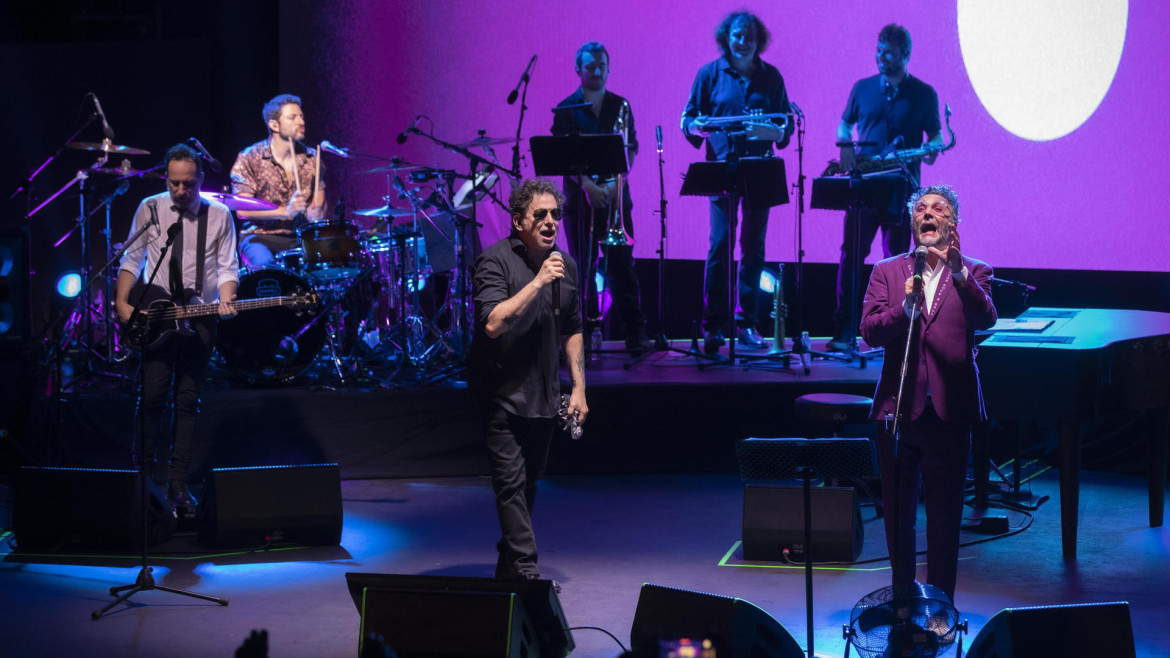 Fito Páez y Andrés Calamaro en el festival La Mar de Músicas. Foto: EFE.