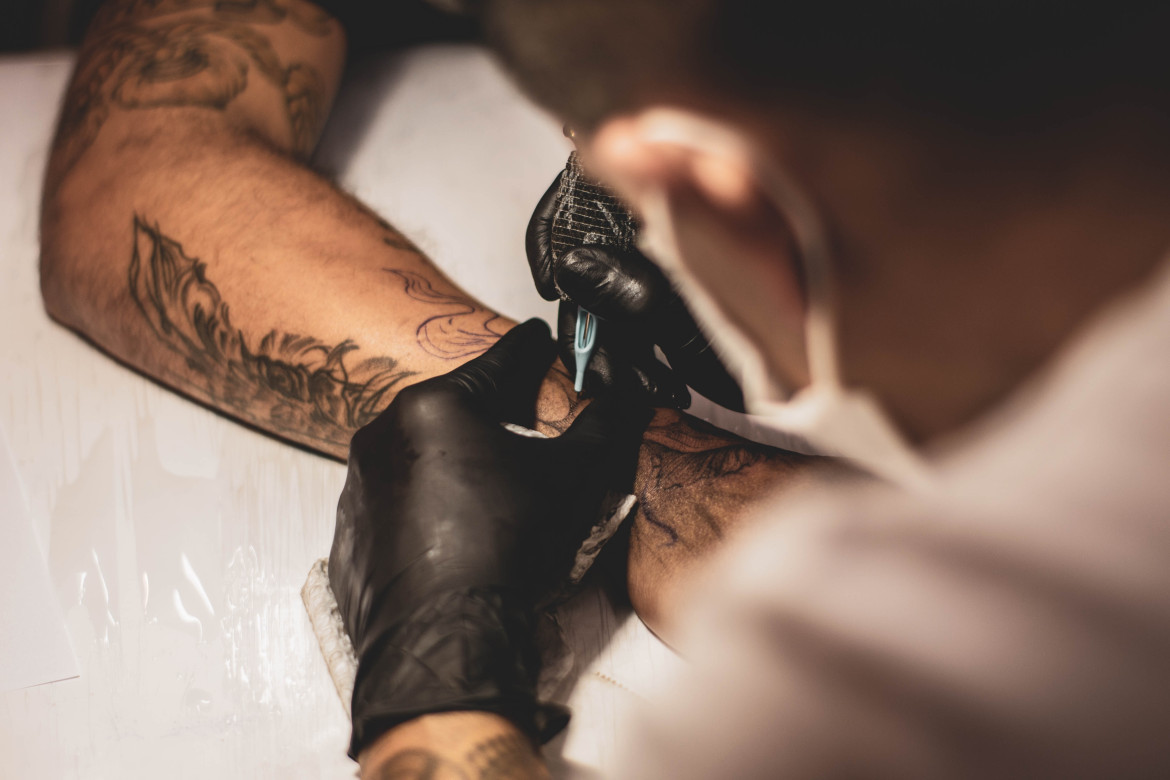 Tatuaje. Foto: Unsplash.