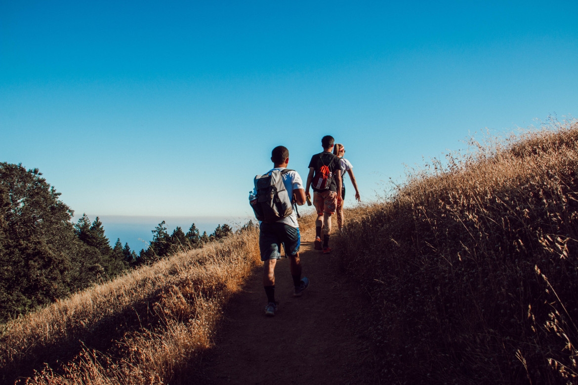 Trekking, actividad física. Foto: Unsplash