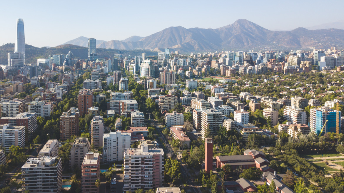 Santiago renombrará calles para conmemorar a víctimas de la dictadura de Chile. Foto Unsplash.