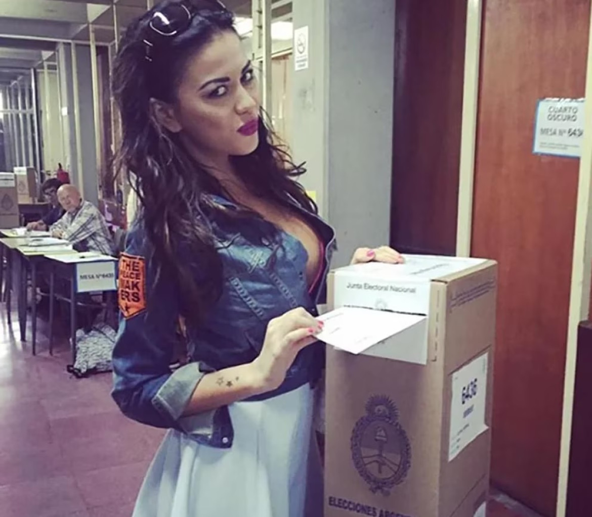 Karina Jelinek aprendió de su experiencia y pudo votar en el 2015. Foto: Instagram.