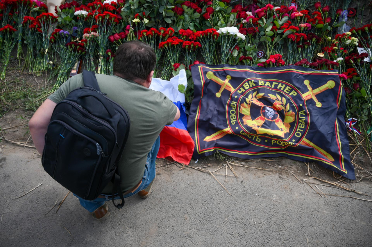 Memorial a Yevgeny Prigozhin en la sede Wagner. Foto: EFE.