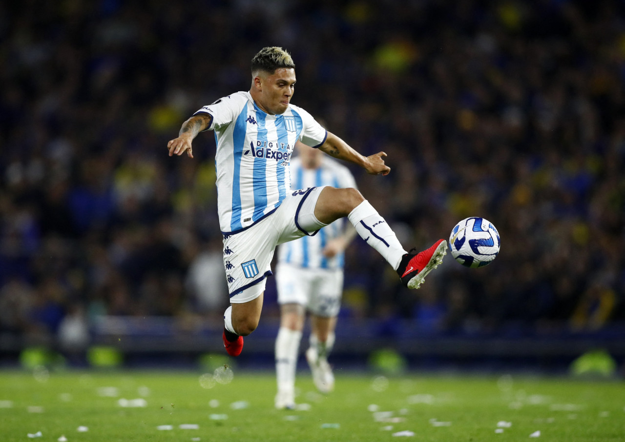 Juan Fernando Quintero debutó con Racing en la Copa Libertadores. Foto: Reuters.