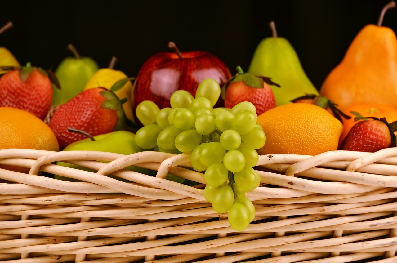 El consumo de frutas es beneficioso para la salud. Foto: Pixabay.