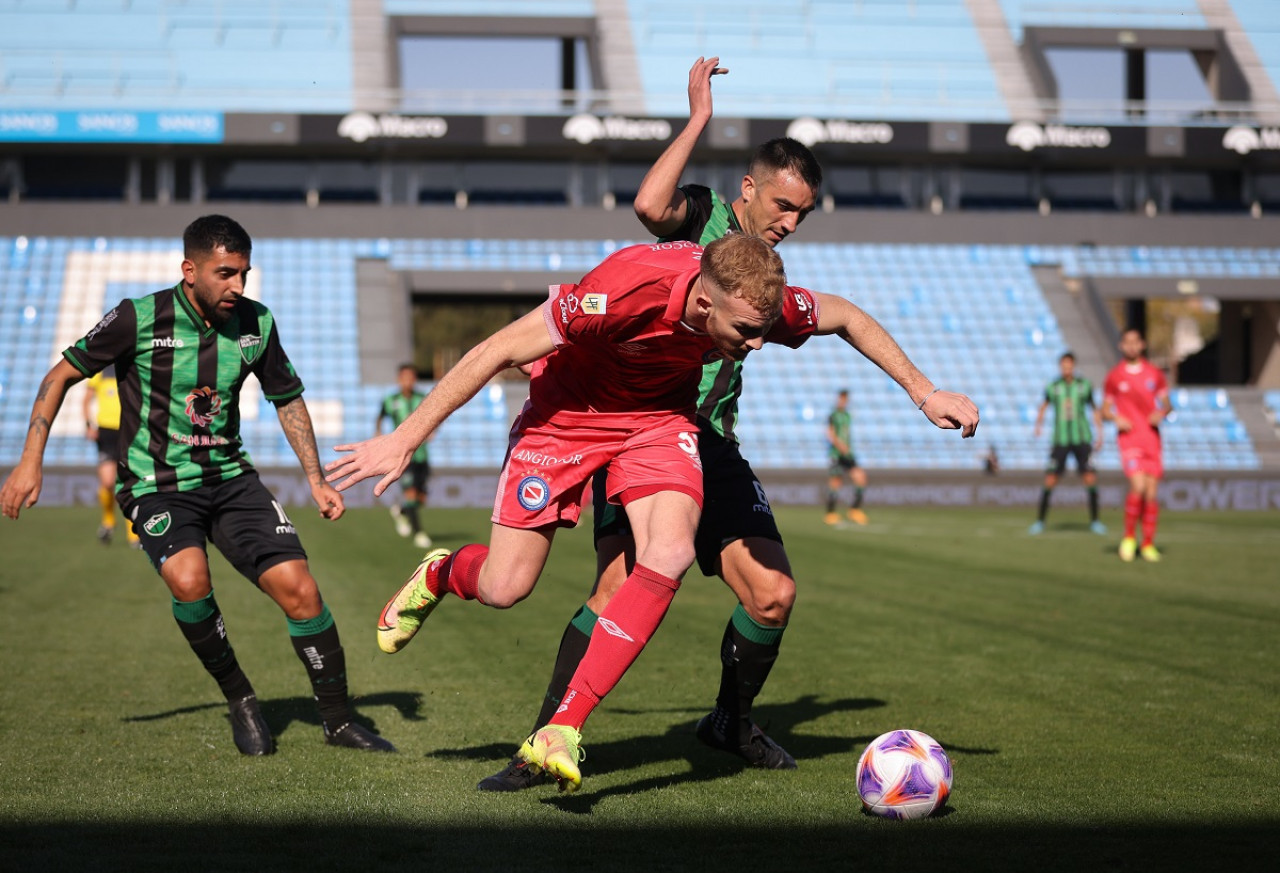 Argentinos fue eliminado por San Martín de San Juan en los octavos de Copa Argentina. Foto: NA.