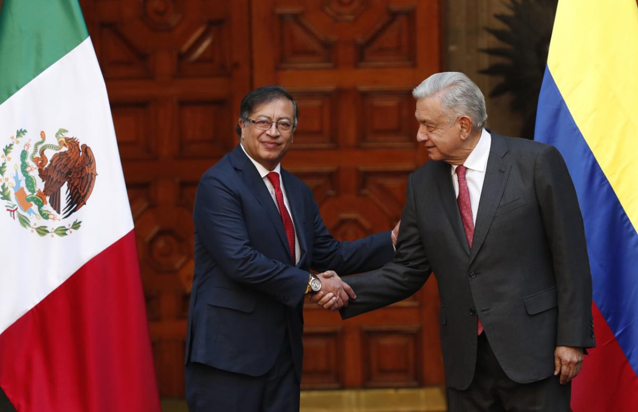 Gustavo Petro y Andrés Manuel López Obrador. Foto: EFE.