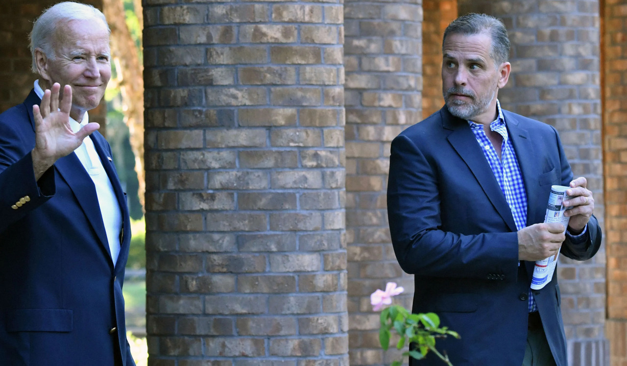 Hunter Biden y Joe Biden. Foto: Reuters