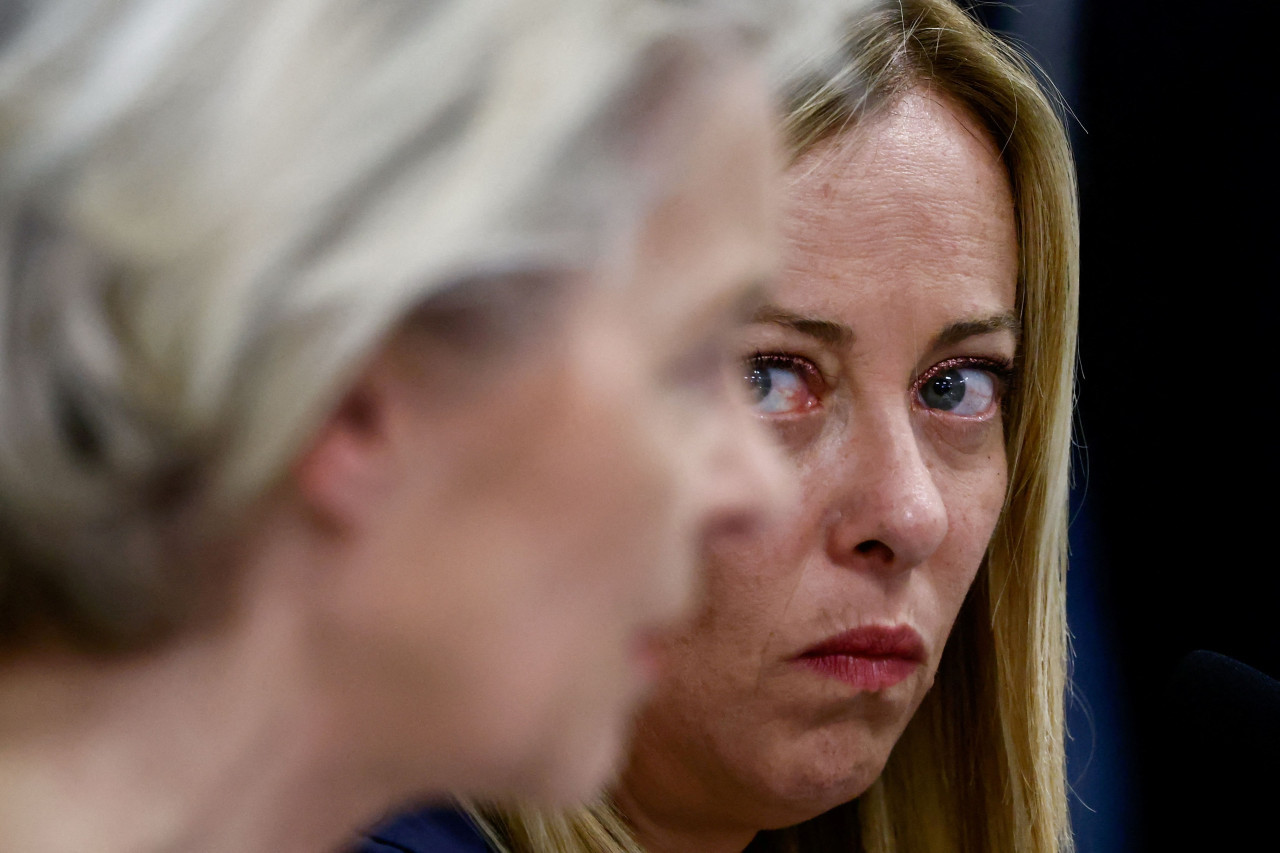 Von der Leyen y Meloni. Foto: Reuters.