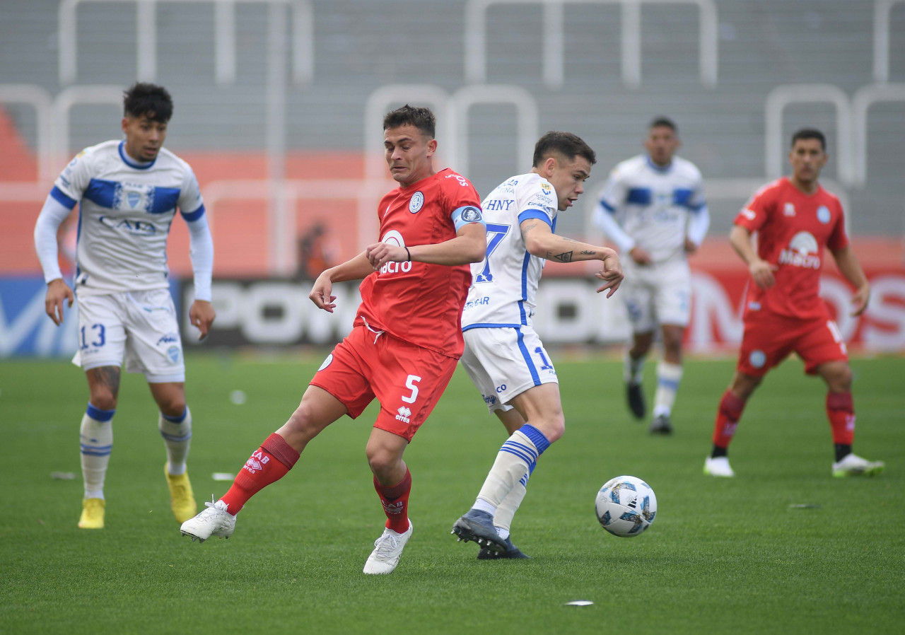 Godoy Cruz vs Belgrano. Foto: Télam.