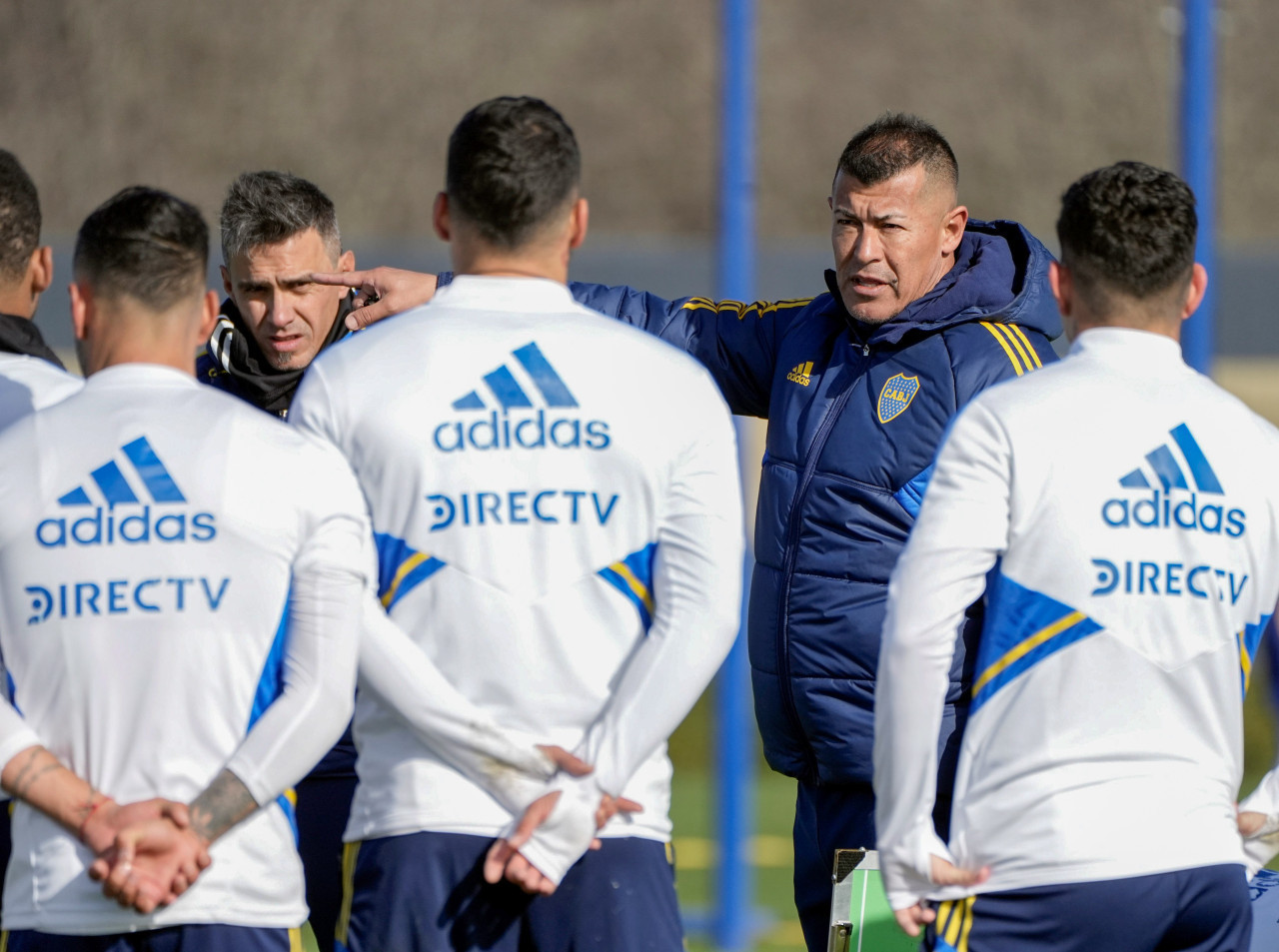 Jorge Almirón planea cambios en el once de Boca. Foto: NA.