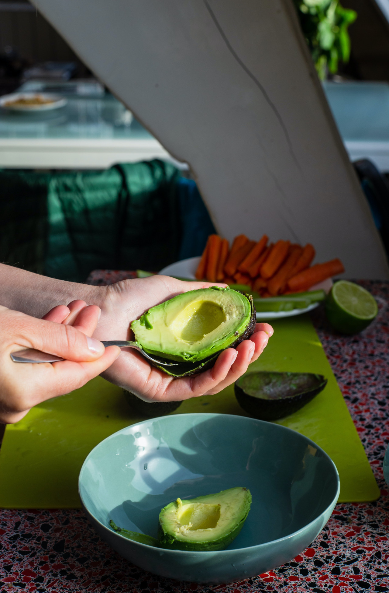 Una dieta saludable incluye palta. Foto: Unsplash