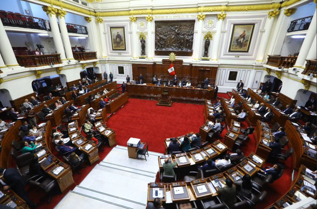 Parlamento de Perú. Foto: Instagram/ @congresodelperu