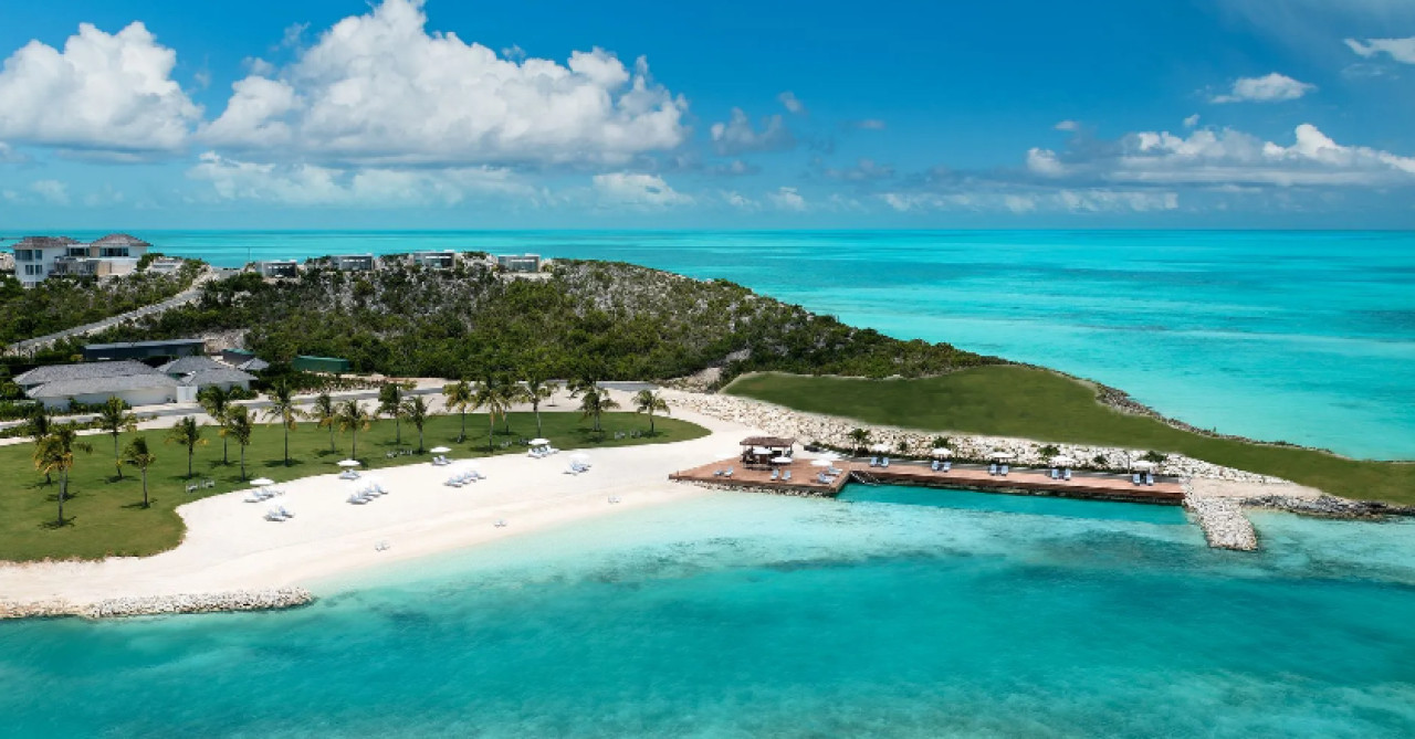 Esta pileta se funde con el mar y se llena con agua del océano. Foto: Wymara Resort + Villas.