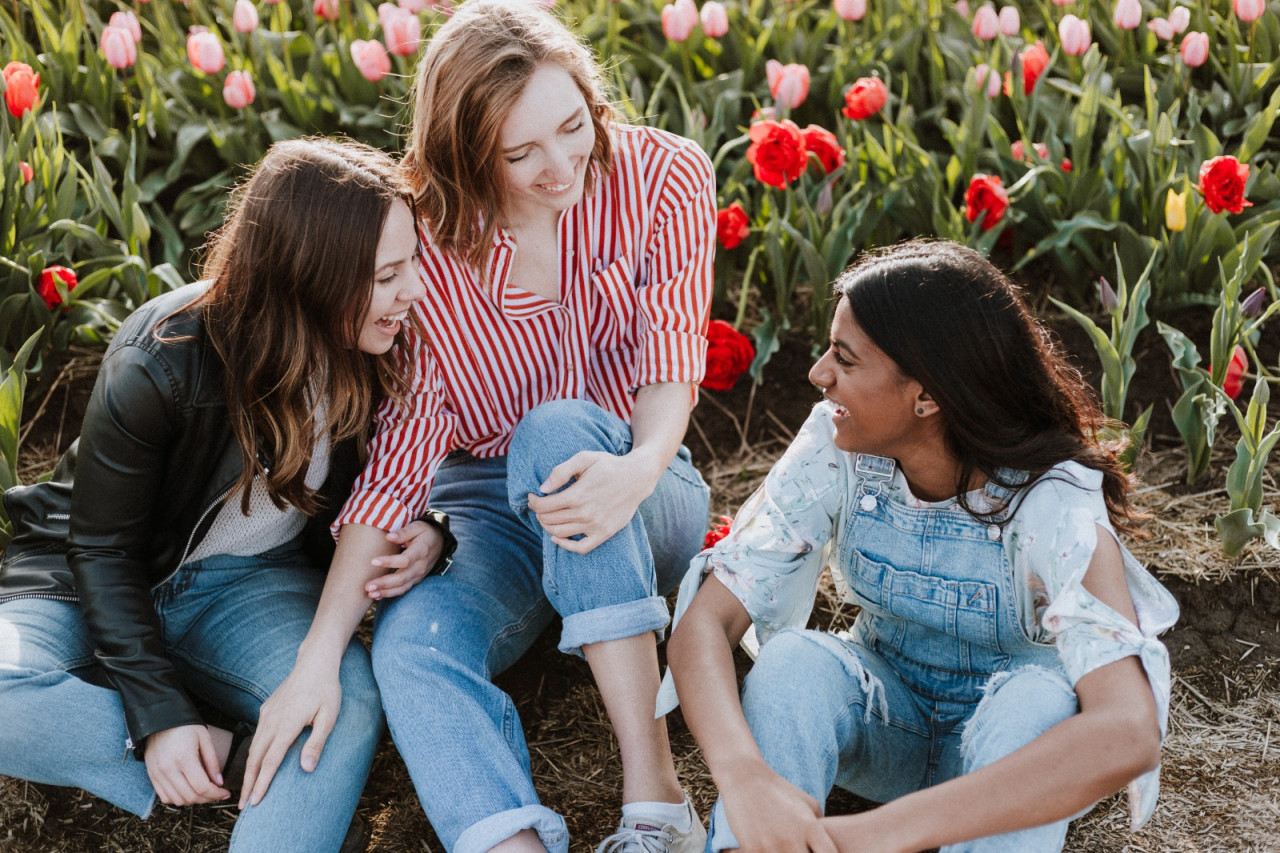 Amigos; amistad. Foto: Unsplash.