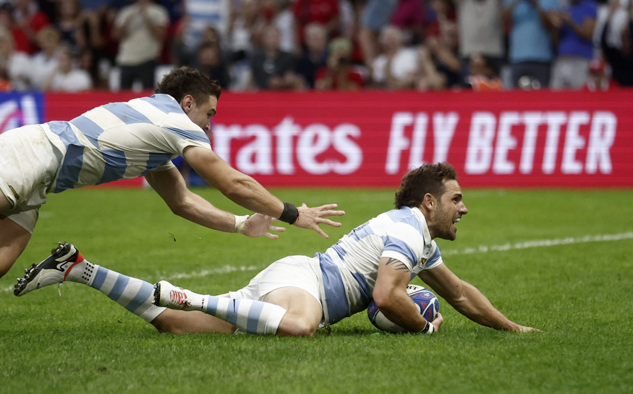 El try de Nicolás Sánchez que le dio el pasaje a la semifinal a Los Pumas. Foto: NA.