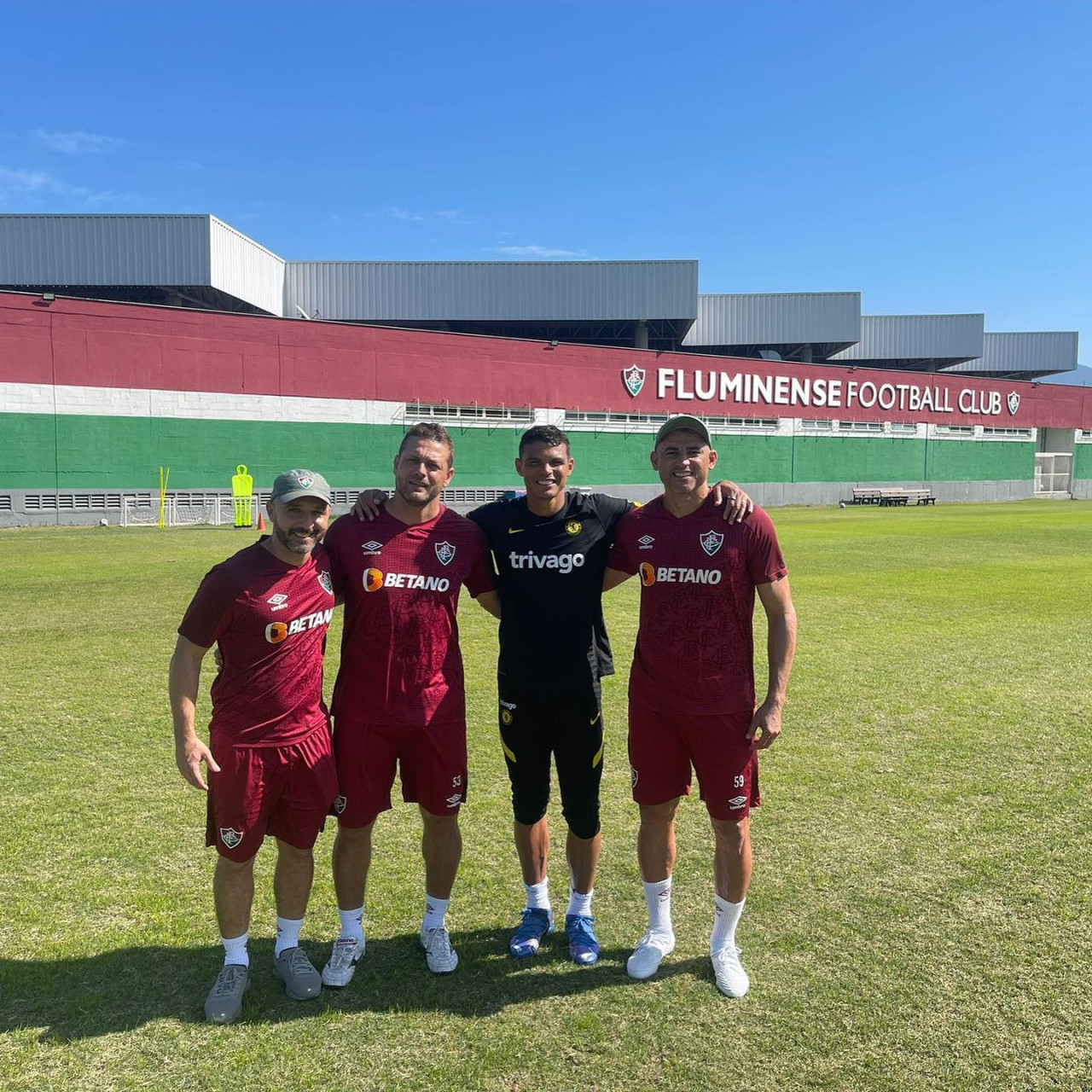 A pesar de ser jugador del Chelsea, Thiago Silva no se olvida de sus raíces en Fluminense. Foto: Instagram @thiagosilva.