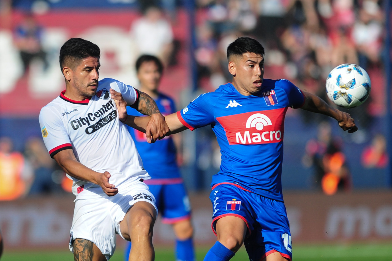 Tigre vs Newells, Copa de la Liga. Foto: Télam