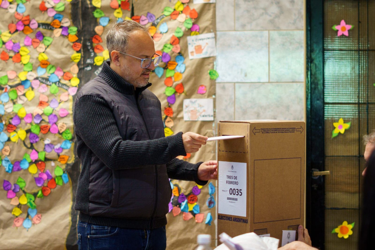 Valenzuela votó en Tres de Febrero.