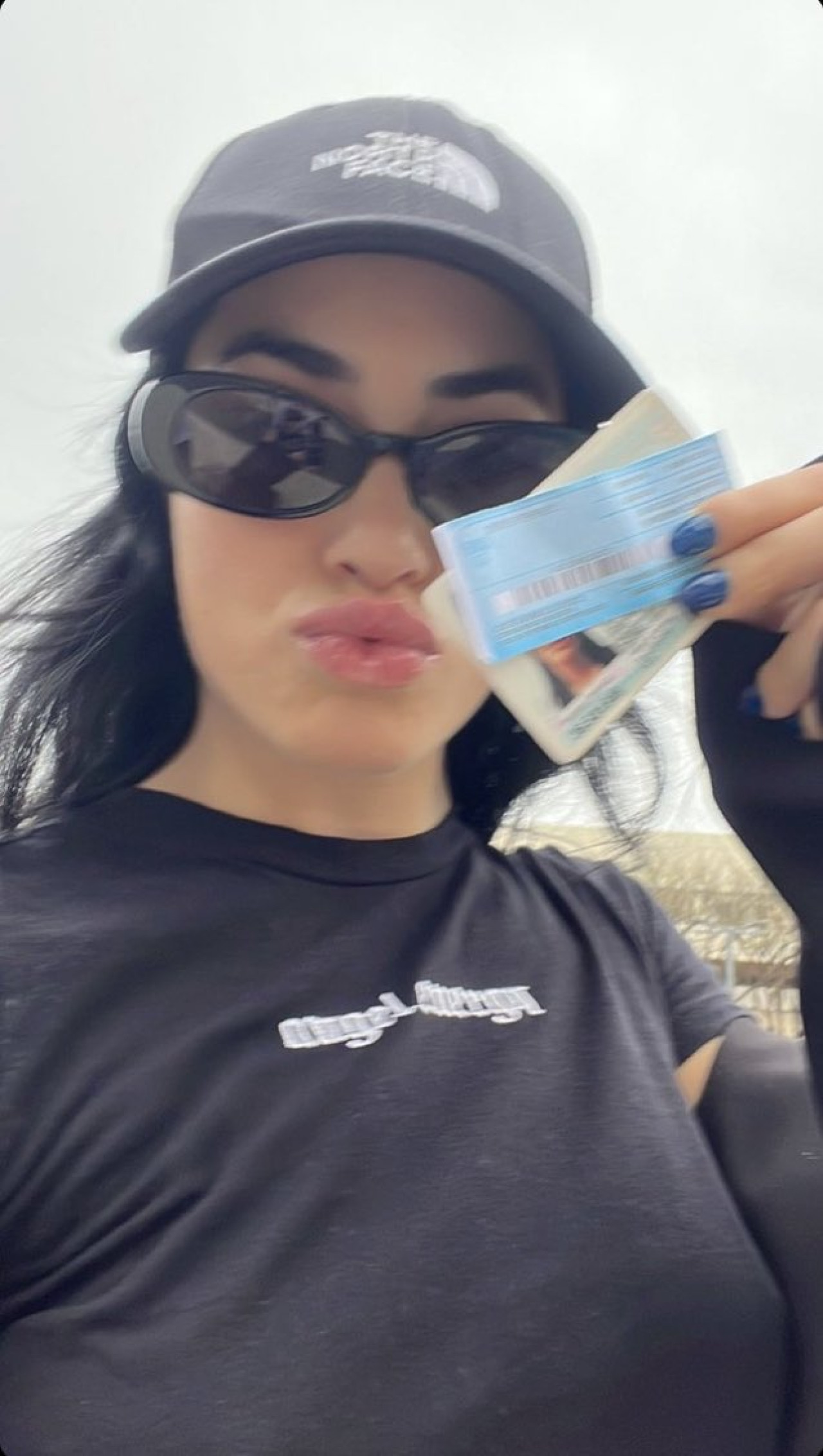 Lali luego de votar. Foto: Instagram.