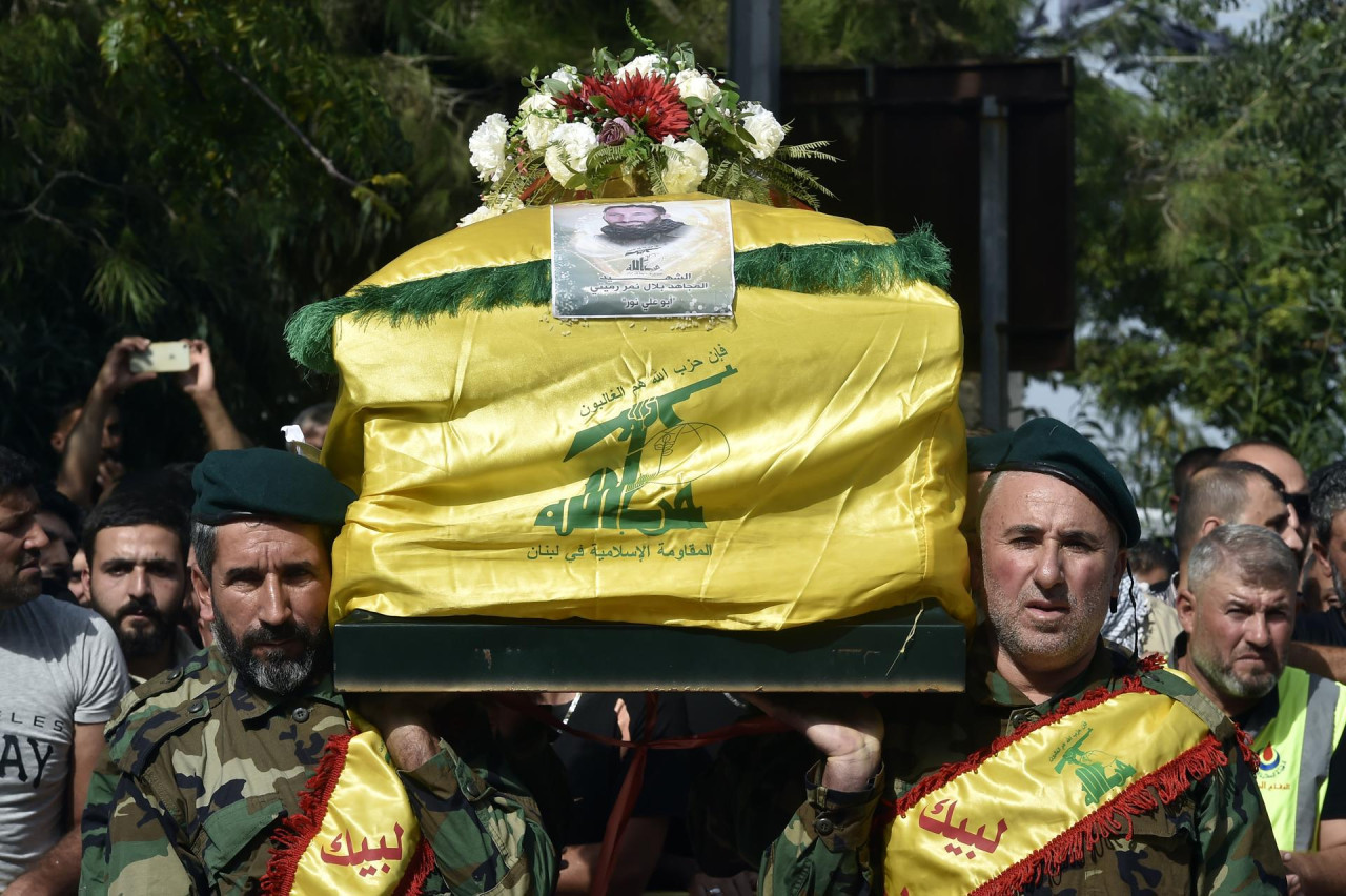 Funeral de miembro del Hezbollah en El Líbano. Foto: EFE.