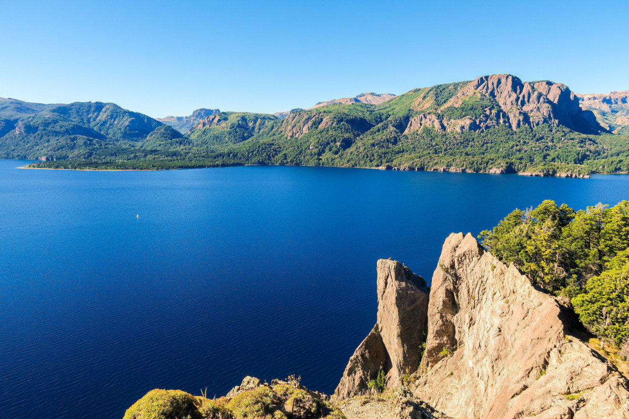 Lago Traful, Neuquén. Foto: Unsplash.