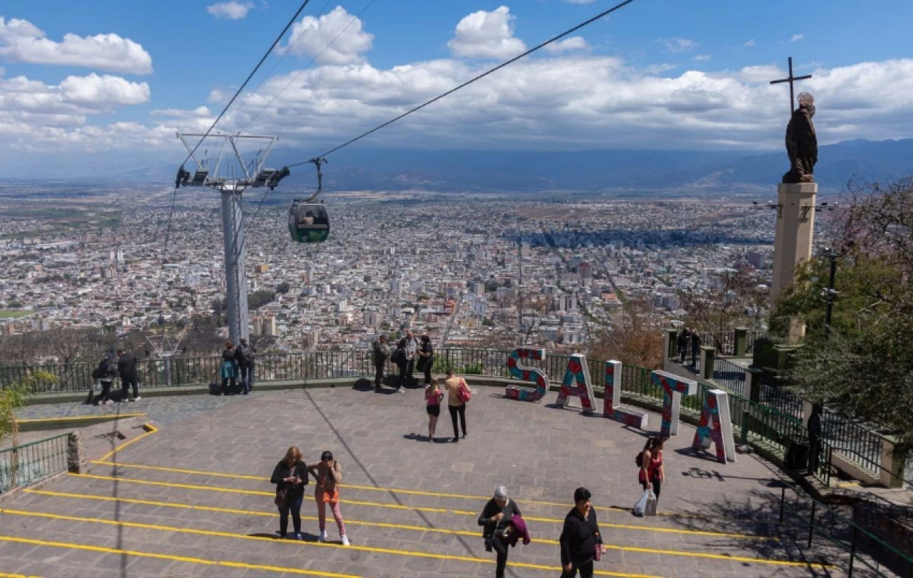 Cerro San Bernardo, Salta. Foto: NA.