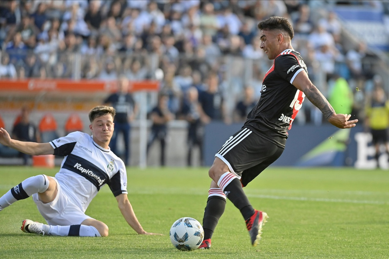 Enzo Díaz; Gimnasia LP vs. River Plate. Foto: X @RiverPlate.