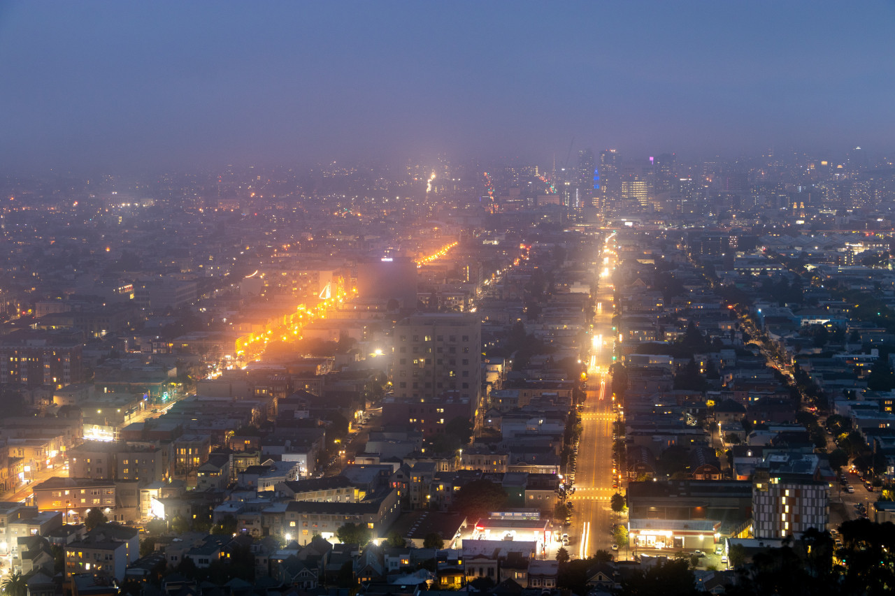 Contaminación lumínica. Foto: Unsplash.