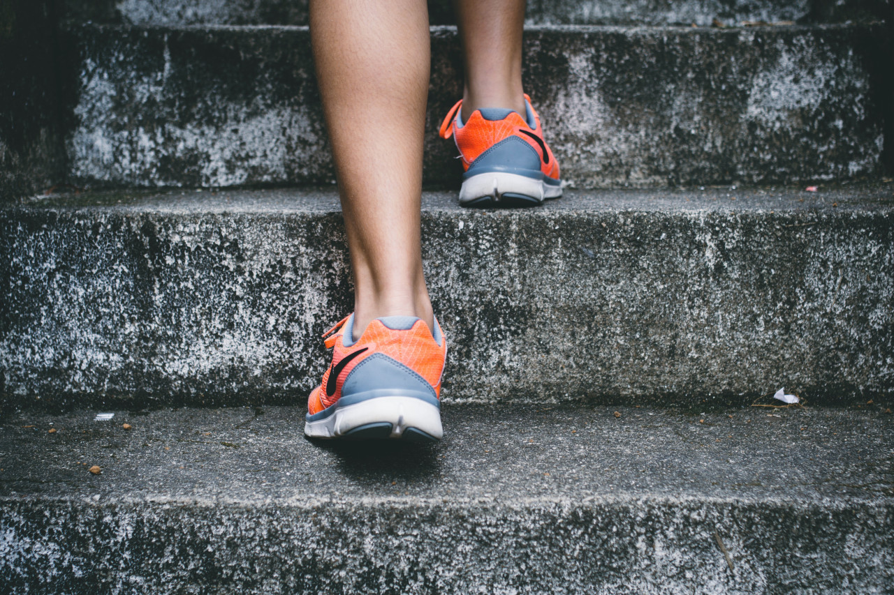 Caminar o correr, ¿qué es mejor para la salud?. Foto: Unsplash